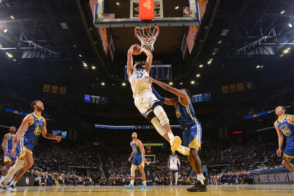 块和钢材回 块和钢材回