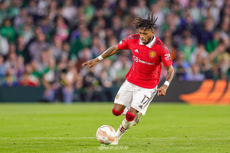 张安达利用 张安达利用