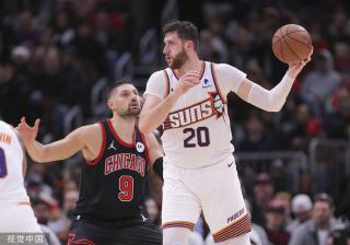 备受球迷关 备受球迷关