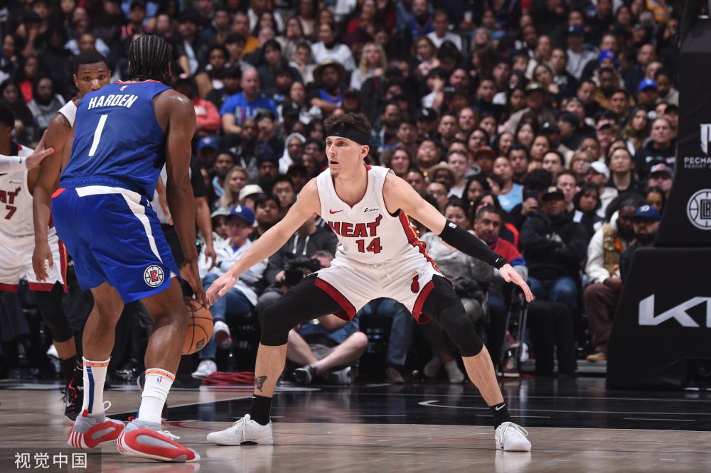 出现一个疑 出现一个疑